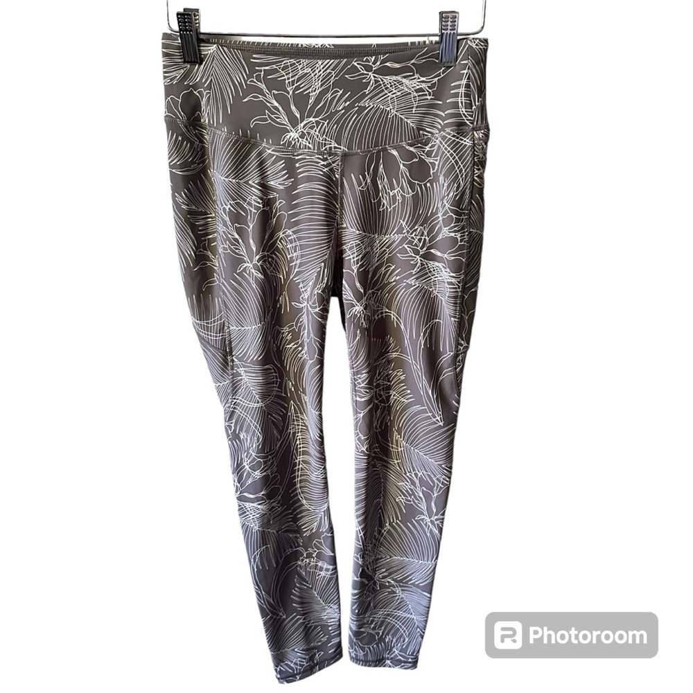 Calia Athletic Mid Rise‎ Pockets Crop Yoga Pants Gray Hawaiian Floral Size S